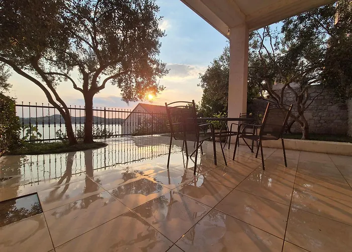 Apartman Saint Lucy *